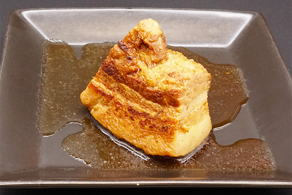 一晩煮込んだ やわらか国産豚角煮
